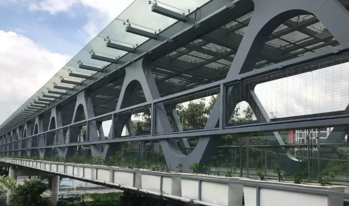 和平论管桁架结构工程弯管加工防锈处理的方法