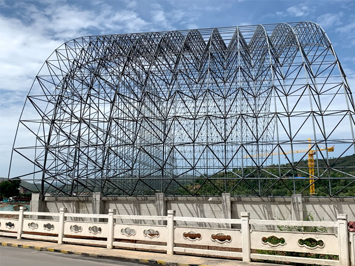 和平山寨矿储煤棚网架